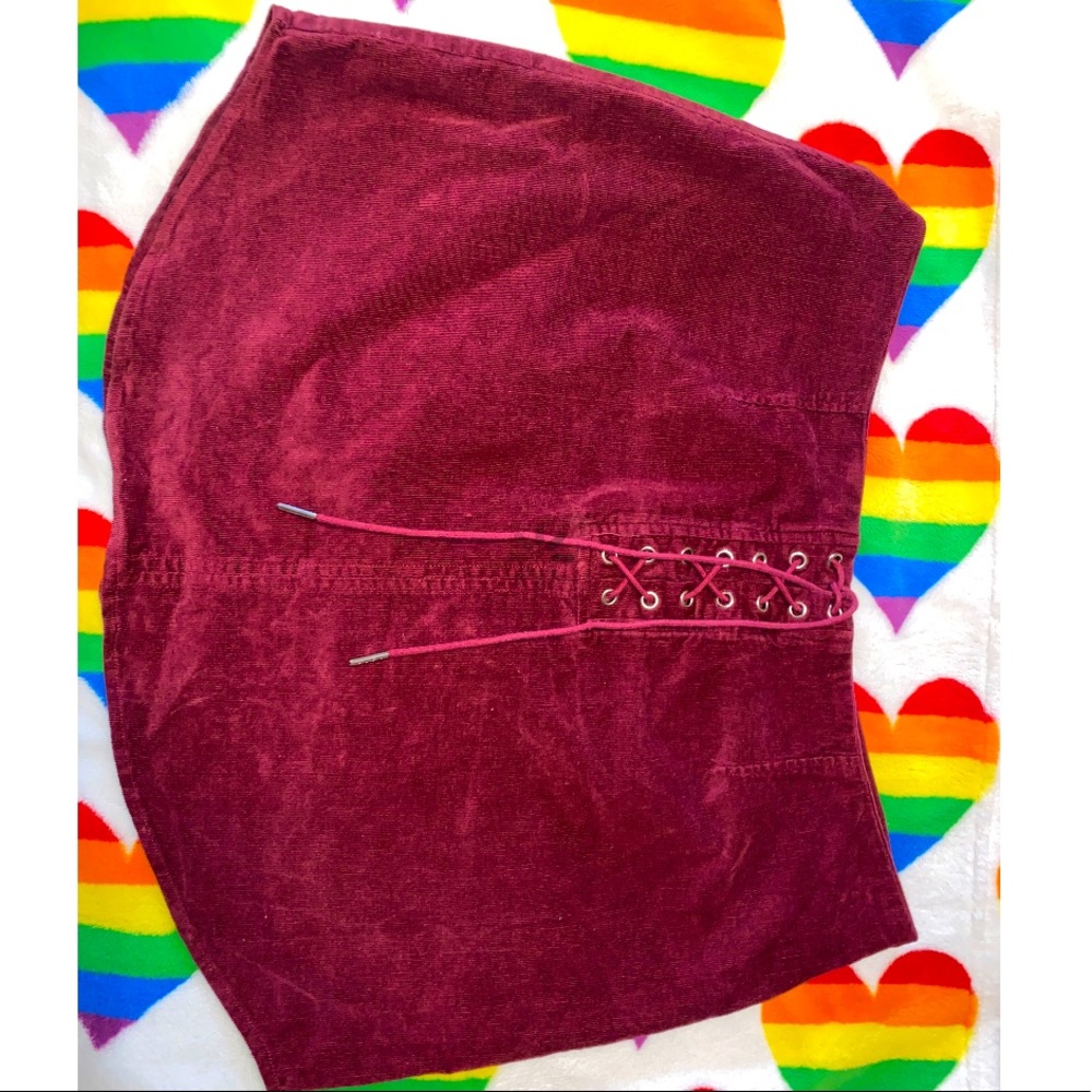 Red zip-up velvet mini skirt